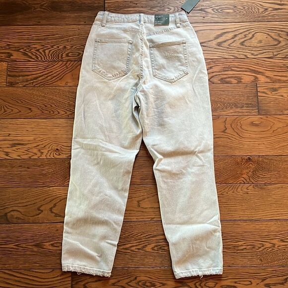 NWT! Wild Fable Distressed Super High Rise Mom Jeans C16 - Picture 8 of 10